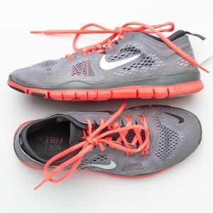 Nike Free TR Fit 4 Training Shoes – Gray/Black with Bright Coral Laces .